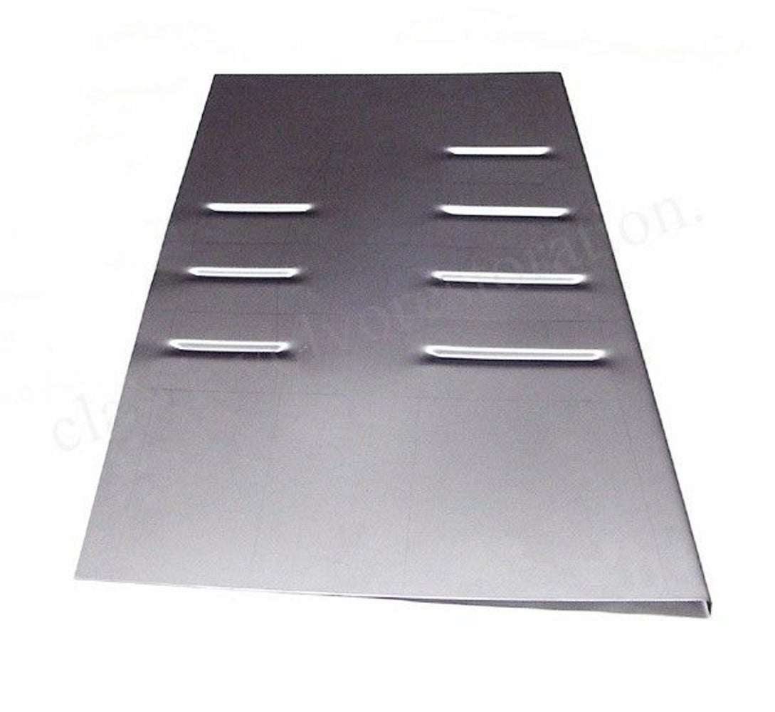 Bodenblech rechts vorne