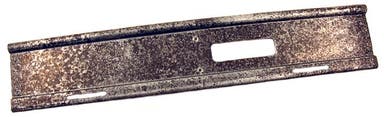 Halter, Stoßstangenmitte für Volvo 140, 164, 240, -1978