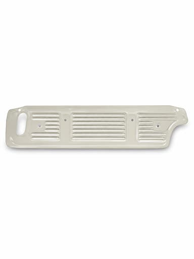 Hintere Abdeckblende / Rear Skirt – Volvo 240, 260