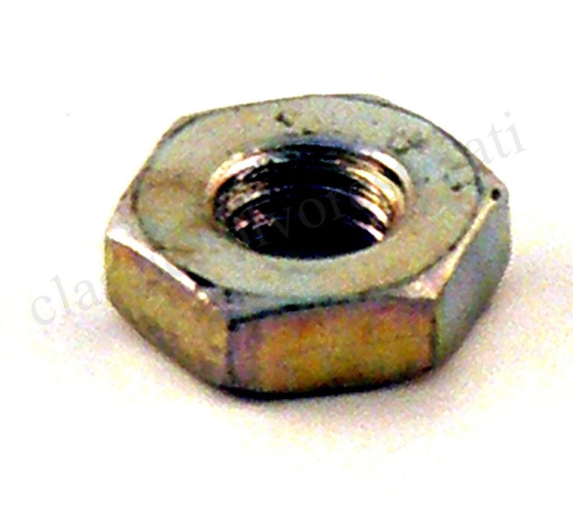 Mutter UNF 10-32 h=3,3 mm für Volvo Amazon, Amazon Kombi