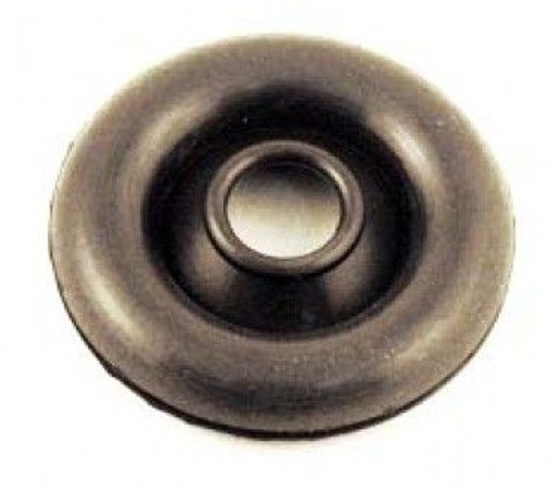 Kabeldurchführung vorne